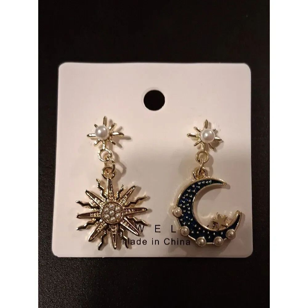925 Silver Plated Sun And Moon Dangle Drop Earrings New
